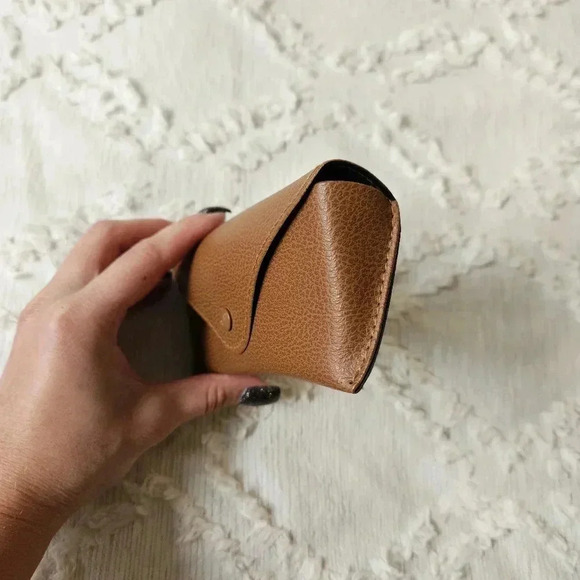 Ray-Ban Case - Picture 6 of 6